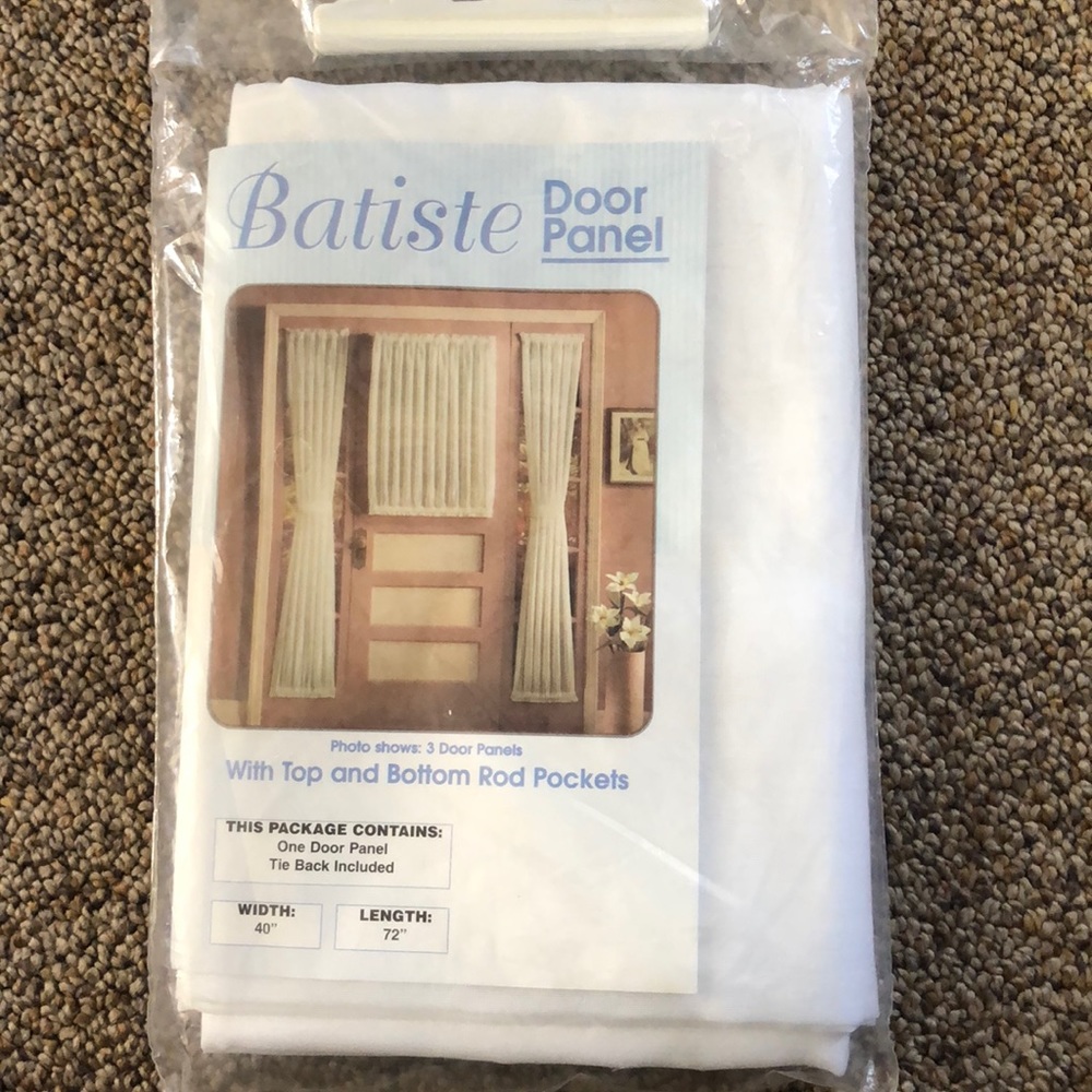 NIP Batiste Door Panel 72” white